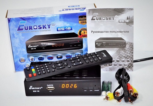 EuroSky ES-18 Цифровий ефірний T2 тюнер + INTERNET PVR FTA - ефірний Т2 приймач з фунціями медіаплеєра 2USB